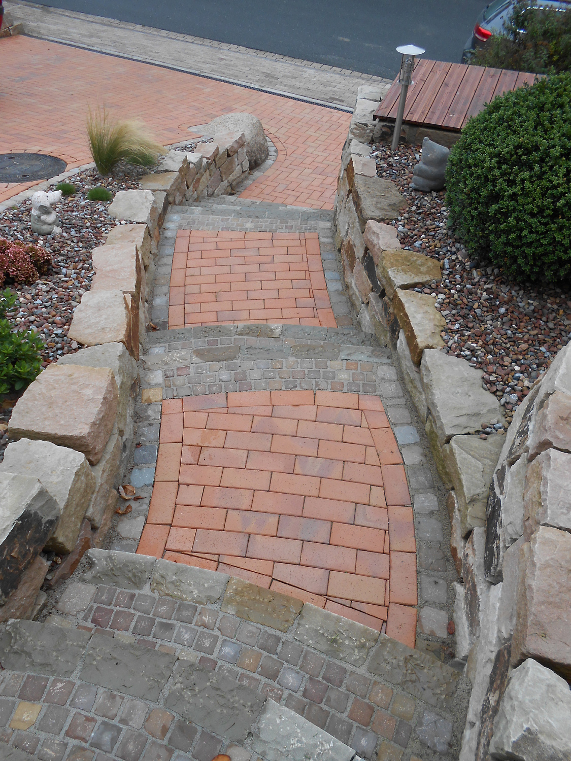 Фото клинкерной брусчатки. Кирпич тротуарный для замощения (Lode)