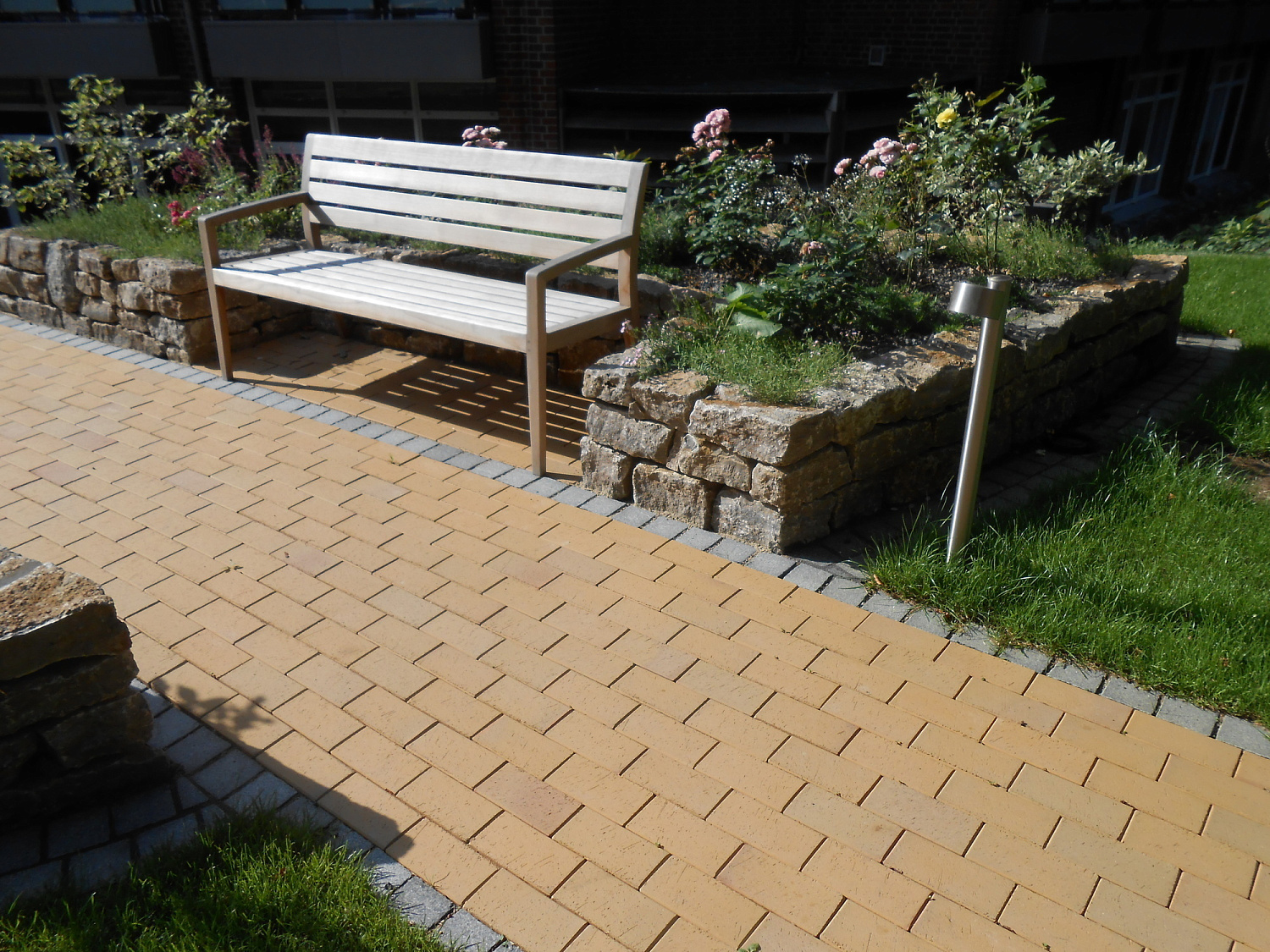 Фото клинкерной брусчатки. Кирпич тротуарный для замощения (Lode)