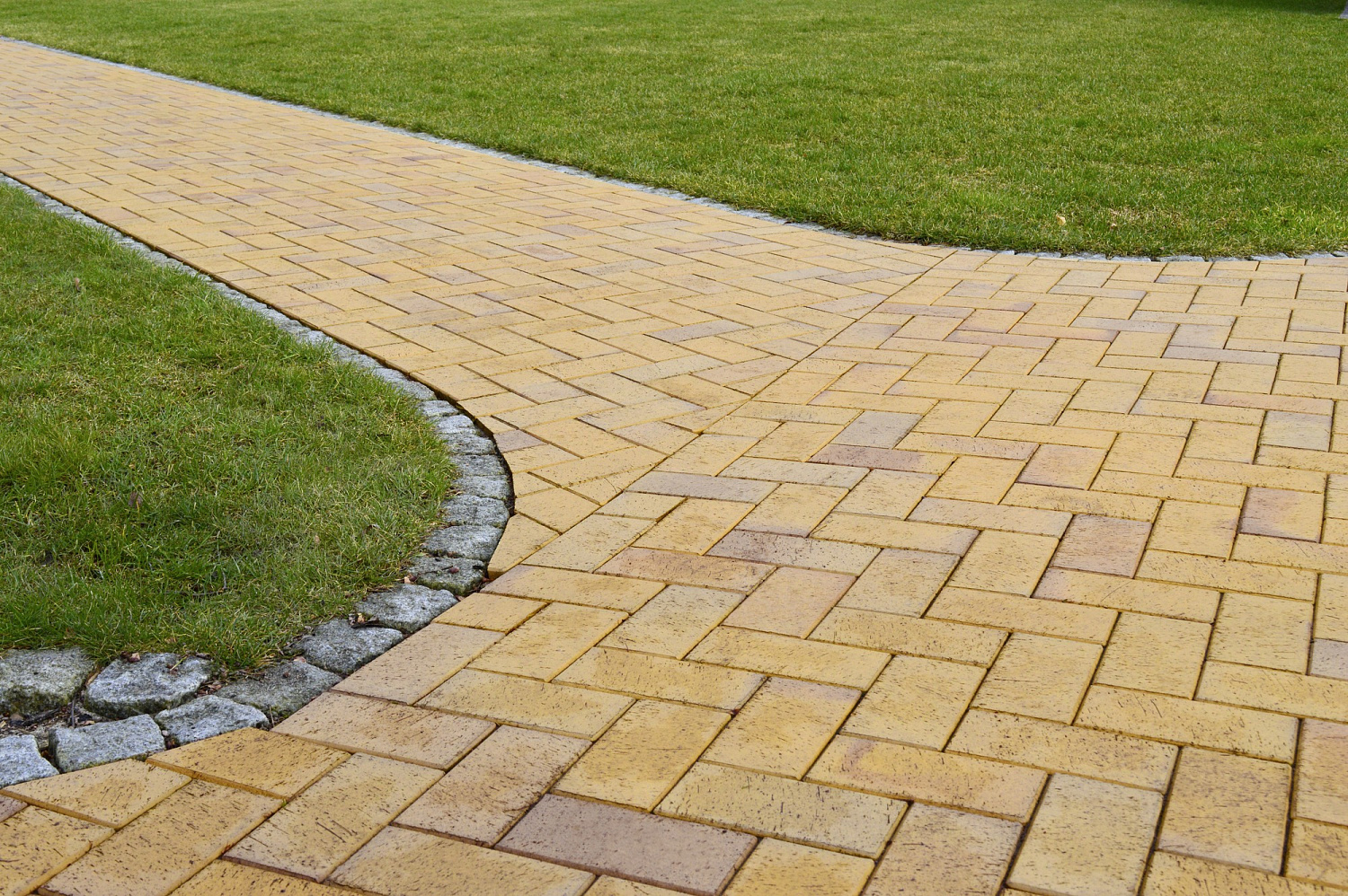 Фото клинкерной брусчатки. Кирпич тротуарный для замощения (Lode)