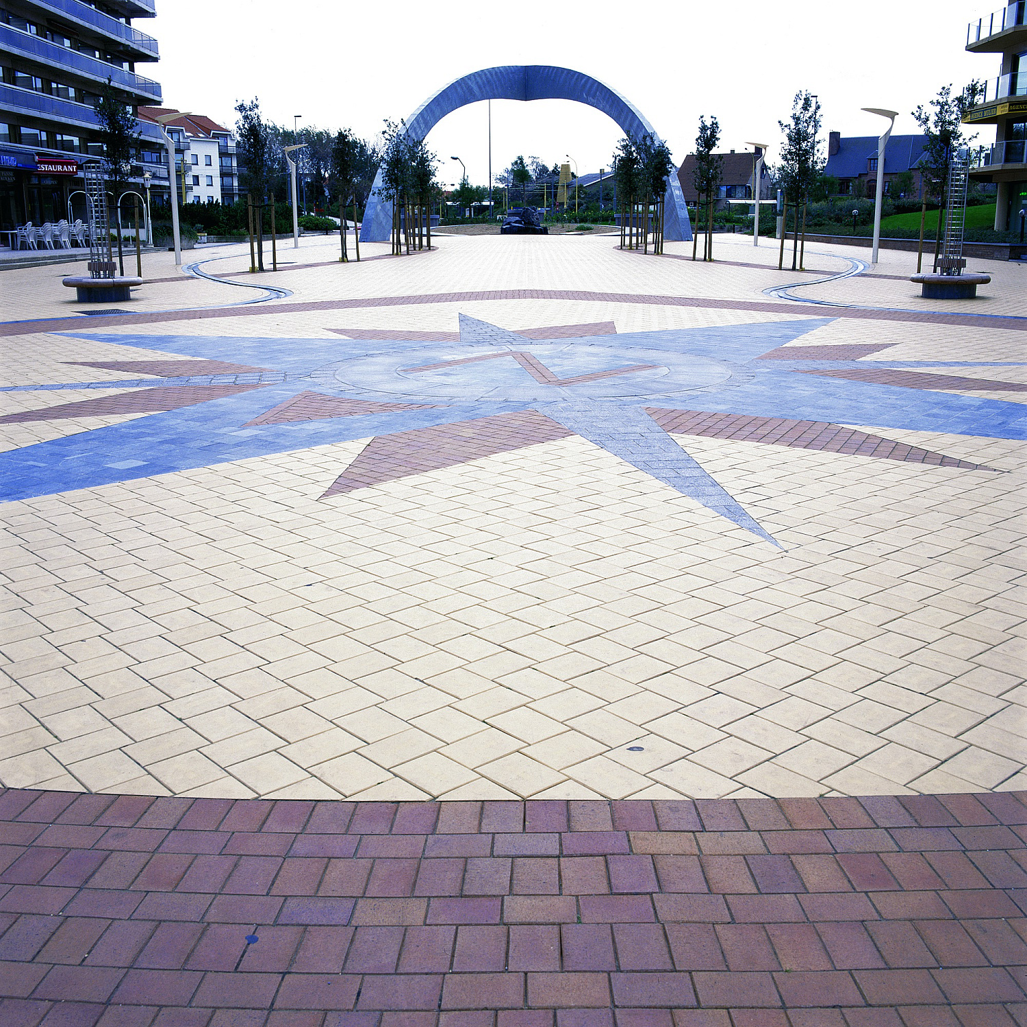 Фото клинкерной брусчатки. Кирпич тротуарный для замощения (Lode)